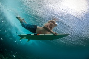 surfer at risk of exostoses